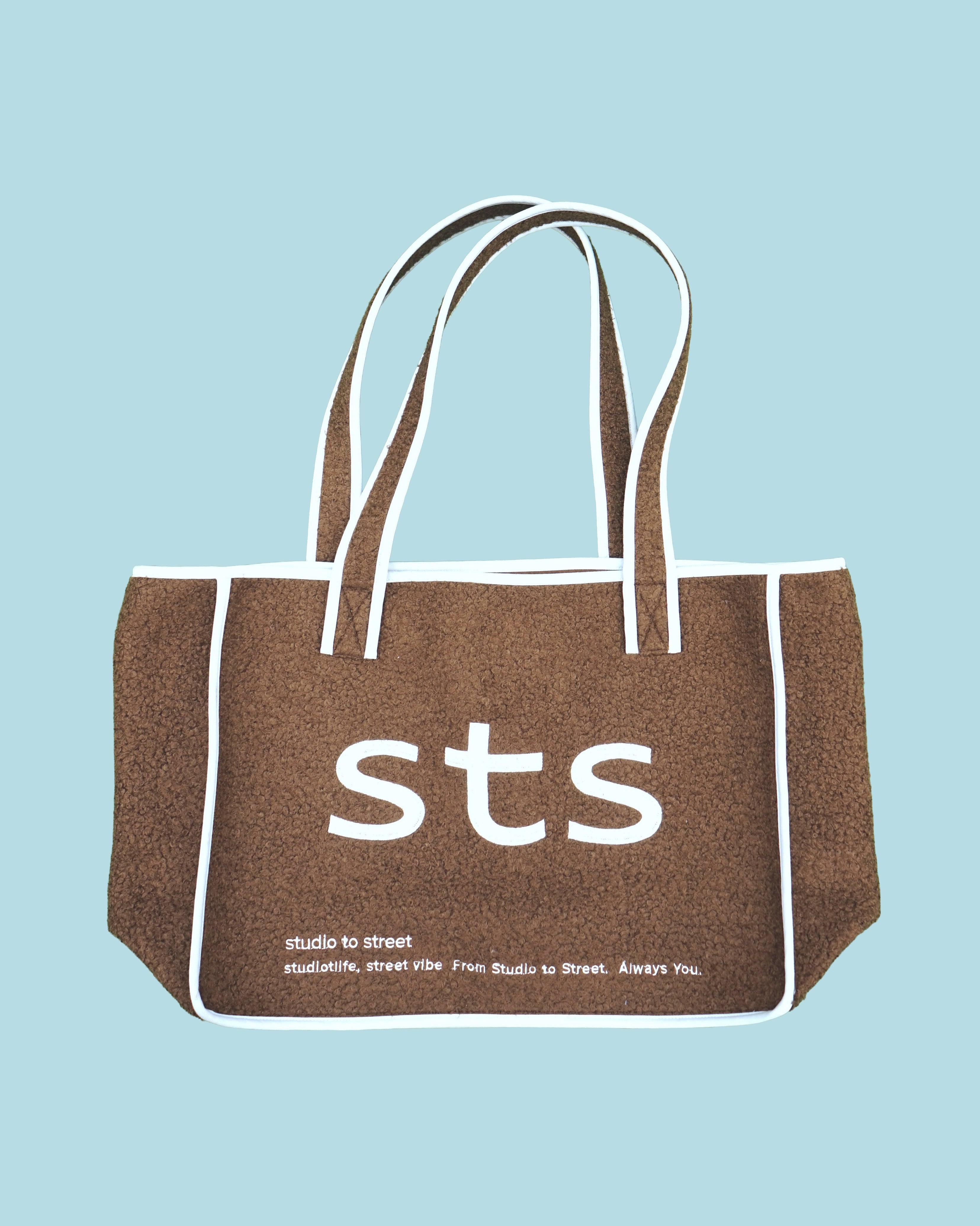 品牌撞色毛圈側背包