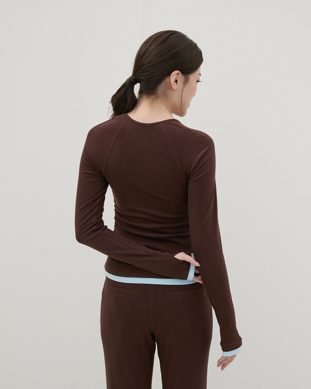 側抽皺撞色假兩件Bra Top