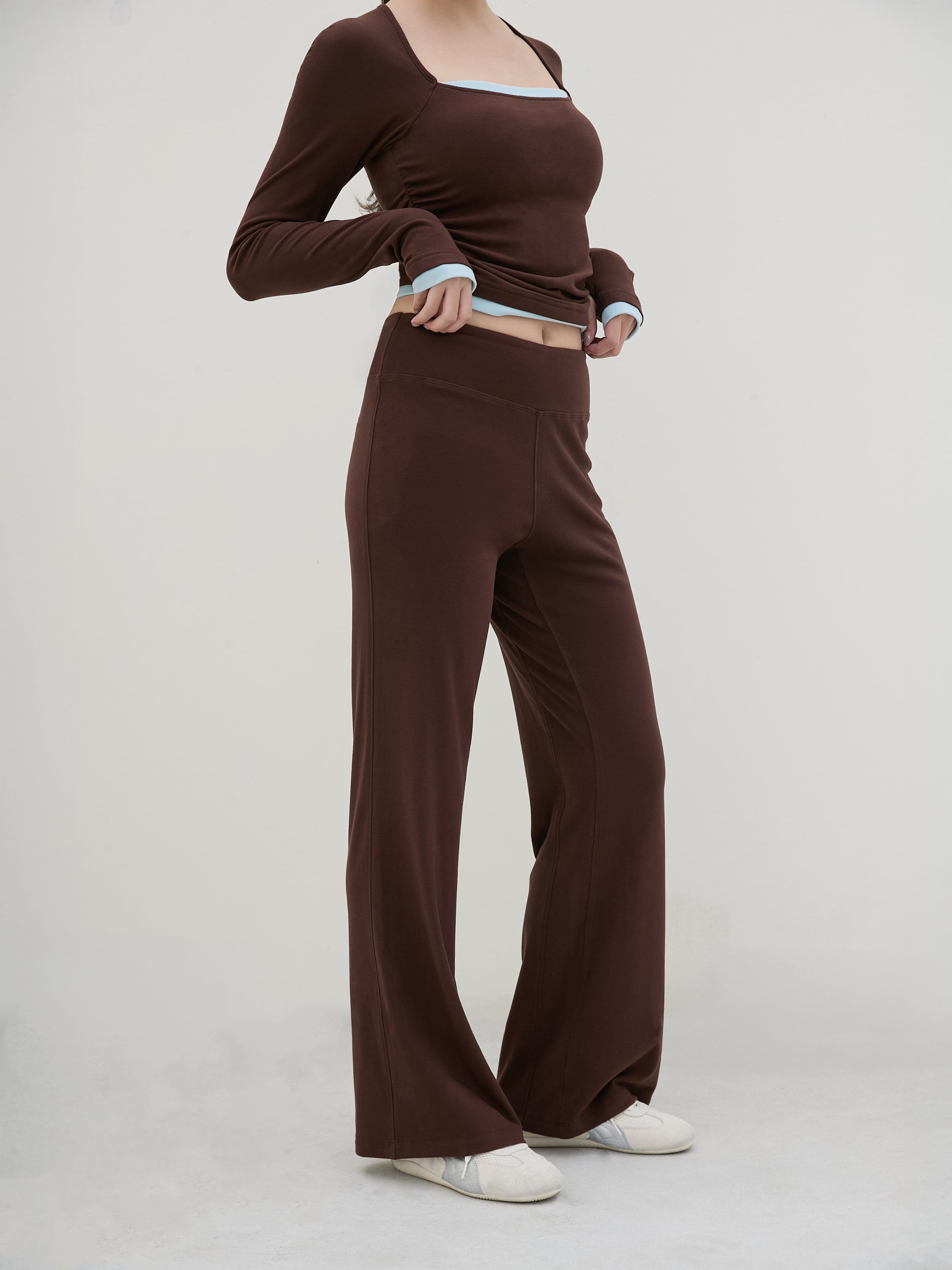 發熱直筒修身褲