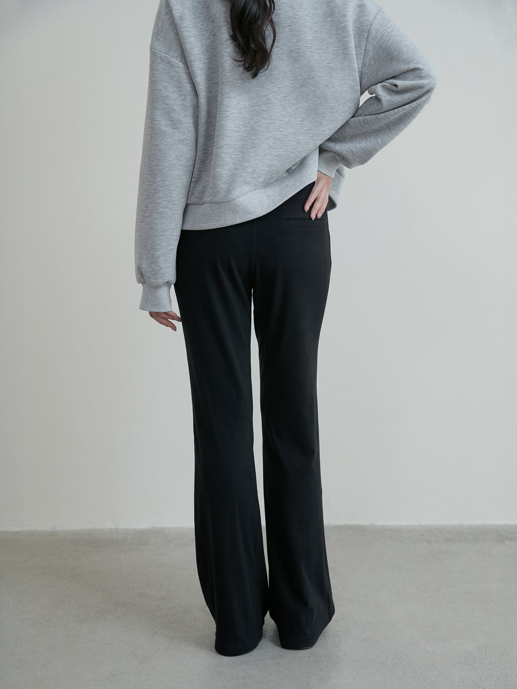 發熱直筒修身褲