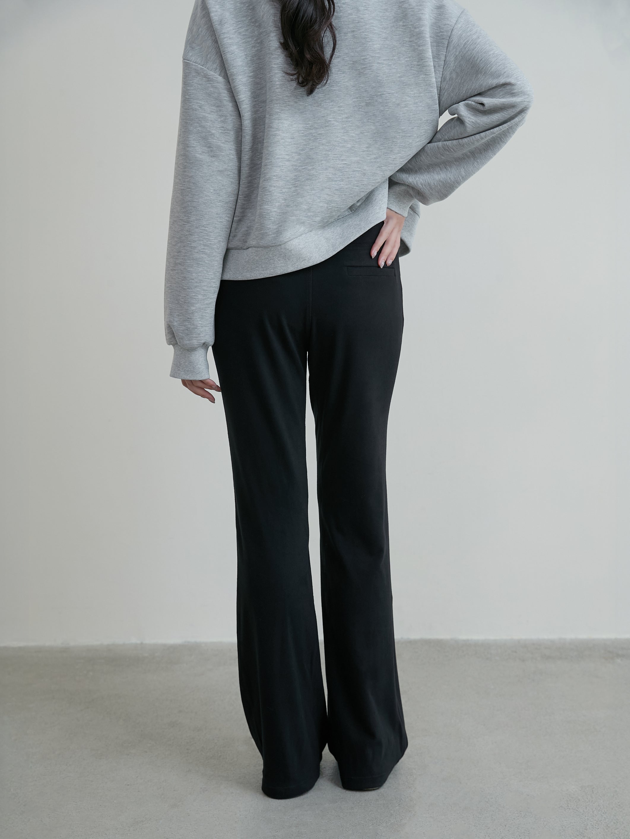 發熱直筒修身褲