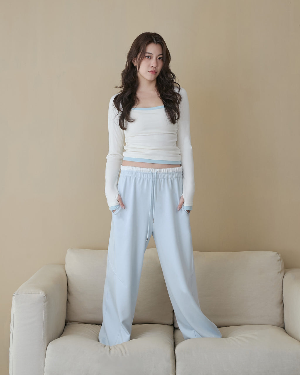 側抽皺撞色假兩件Bra Top