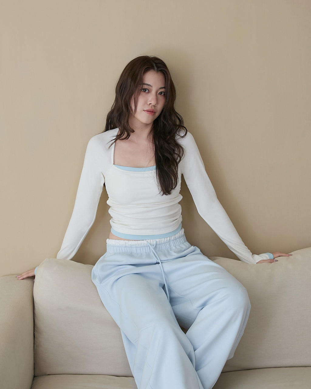 側抽皺撞色假兩件Bra Top