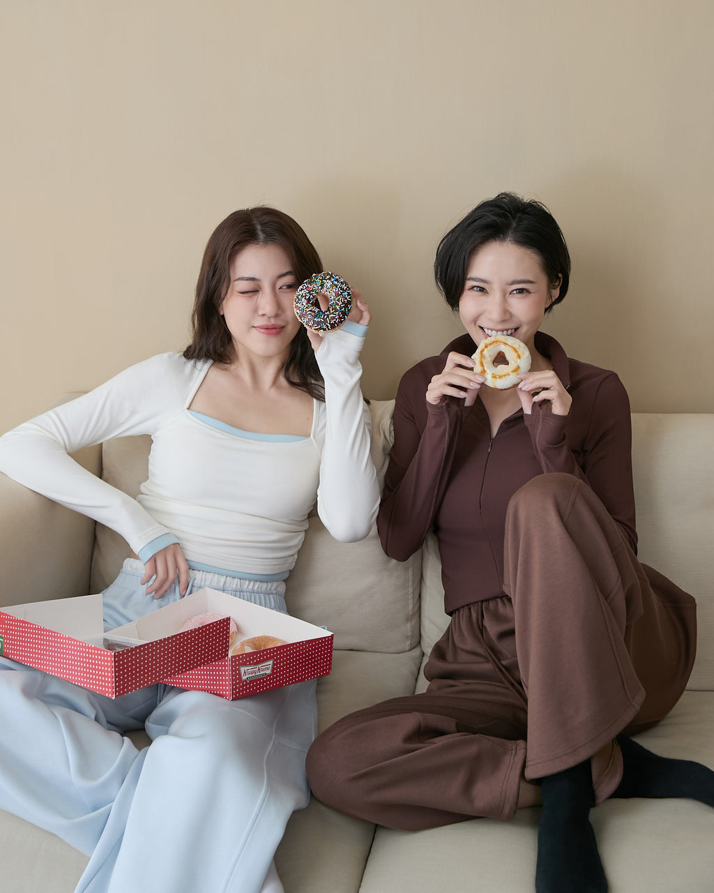 側抽皺撞色假兩件Bra Top