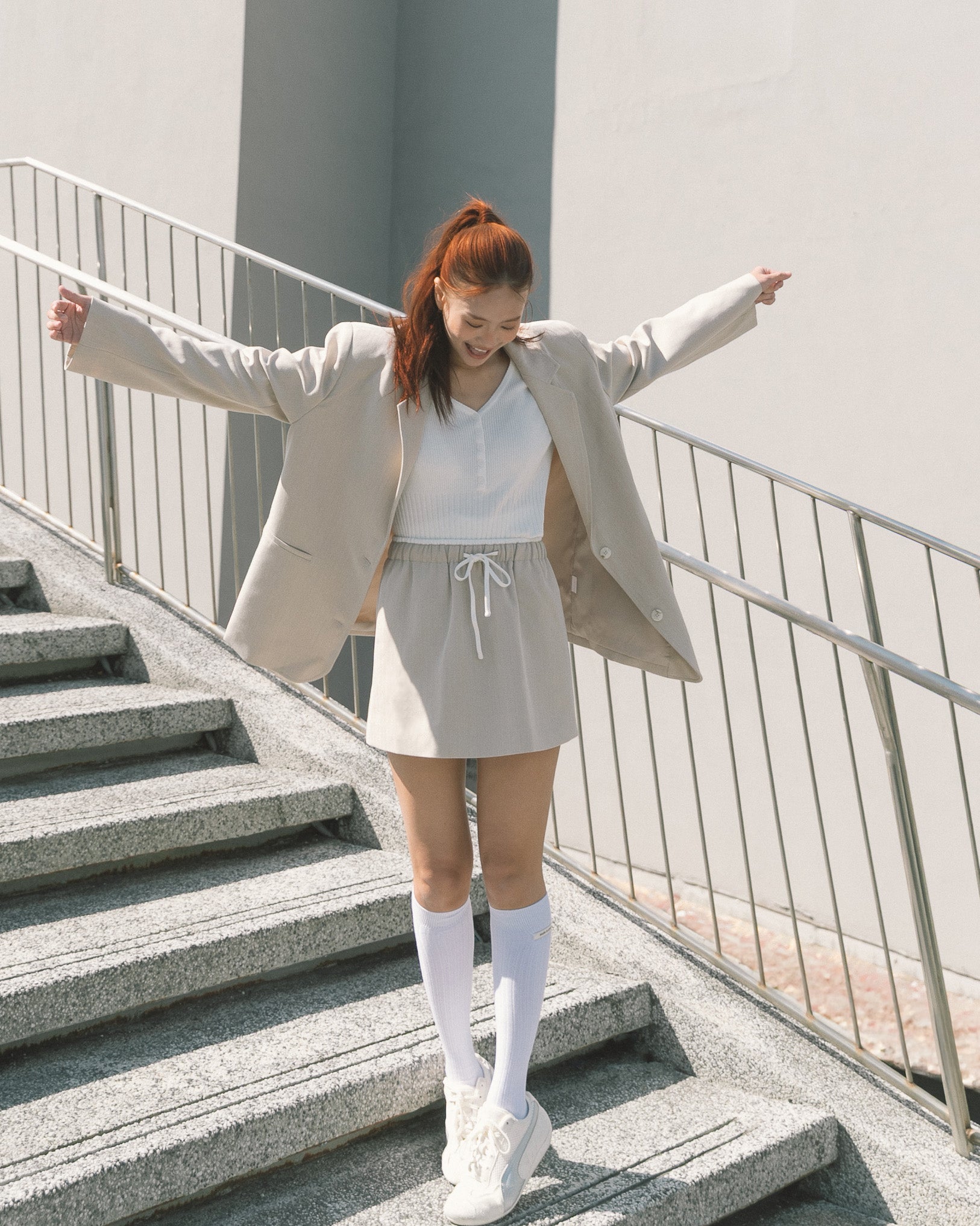 俐落寬版西裝外套