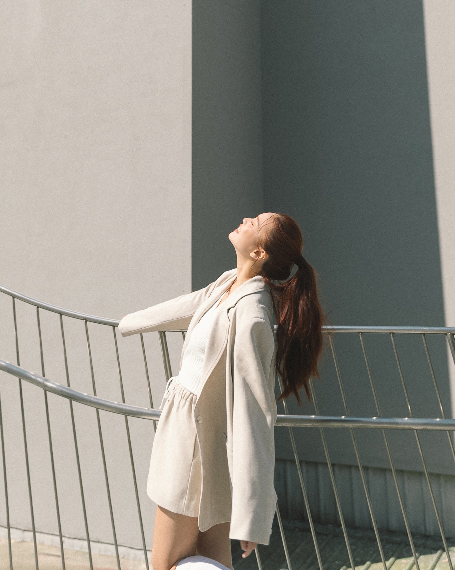 俐落寬版西裝外套