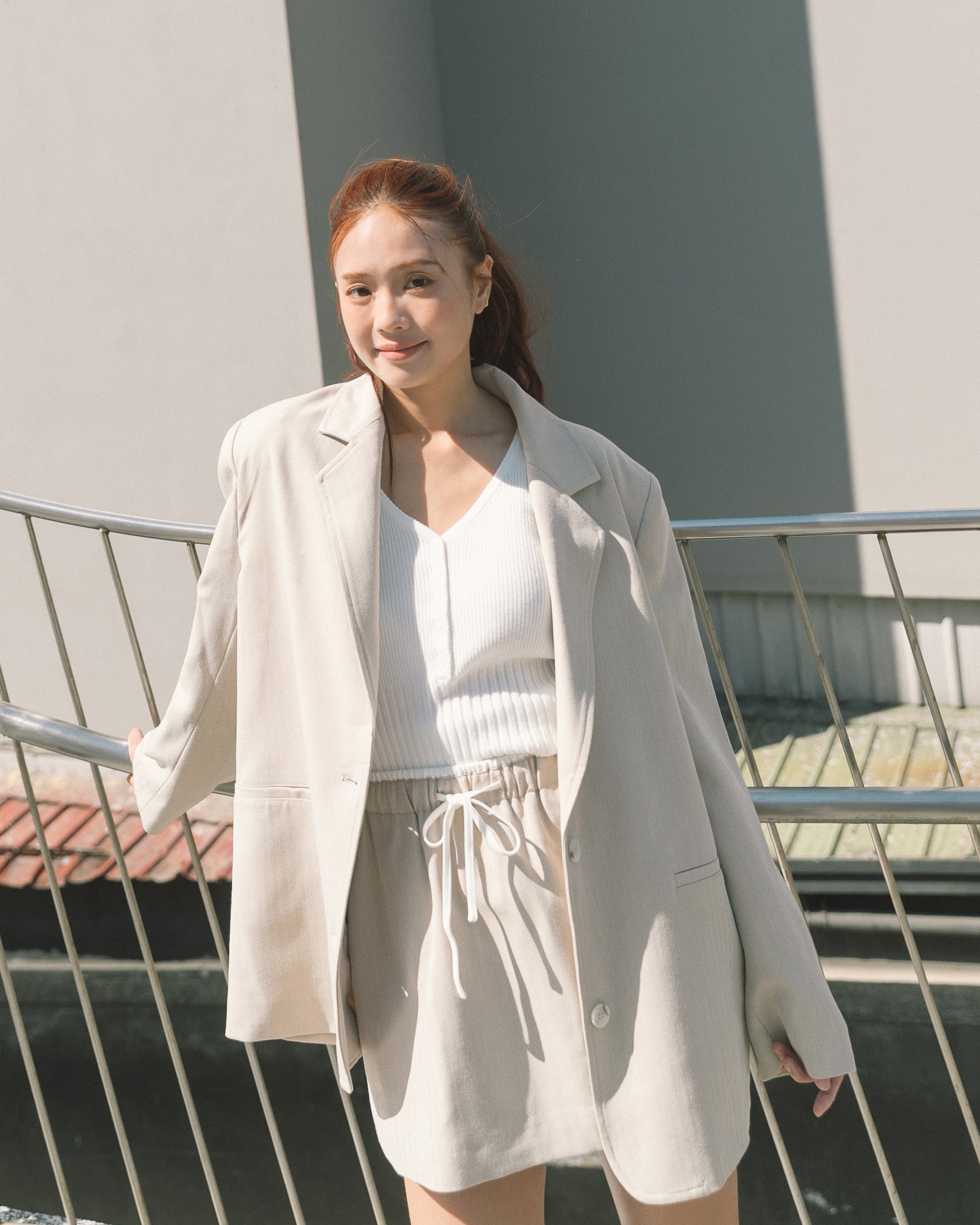 俐落寬版西裝外套