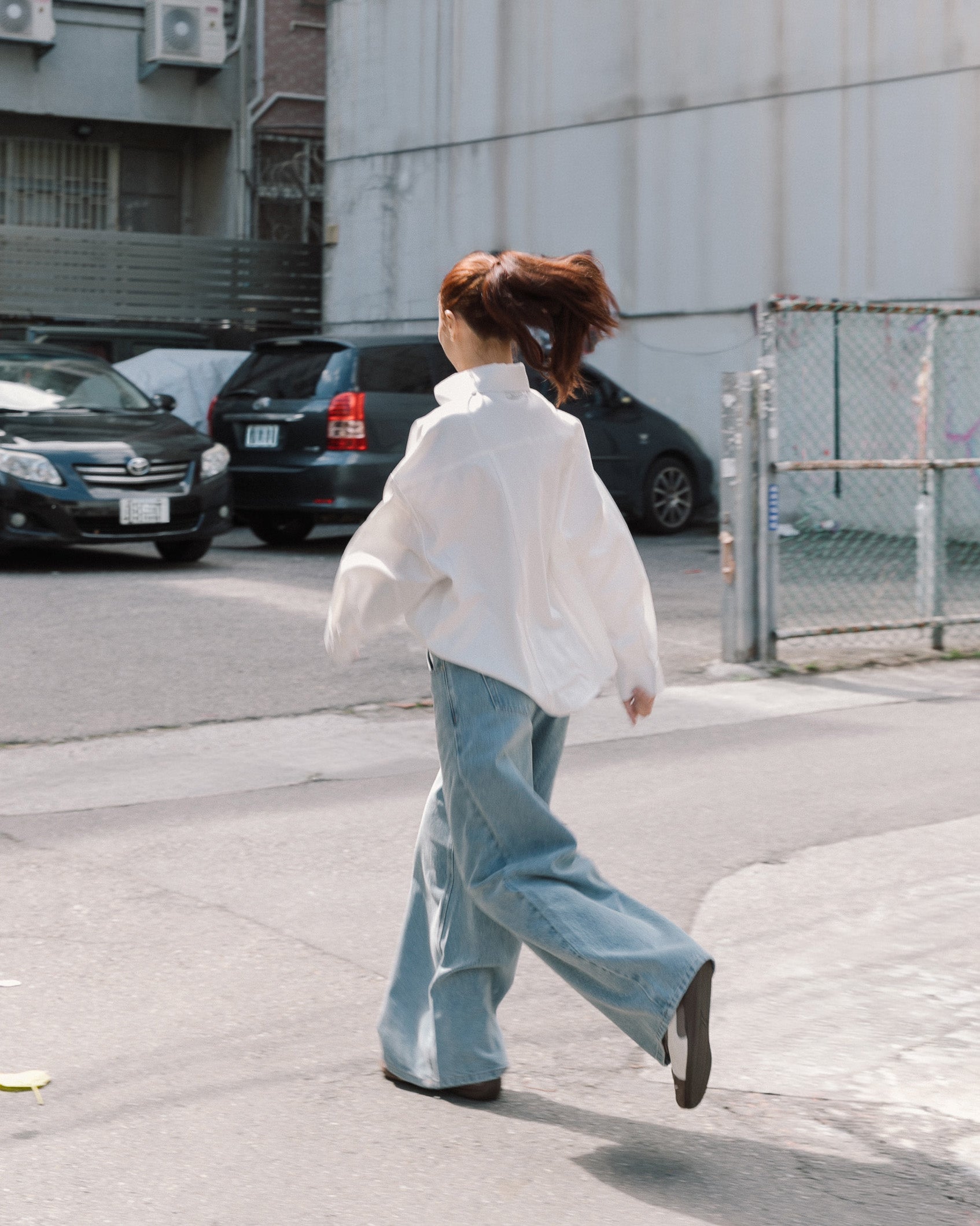 寬版抗皺長袖襯衫