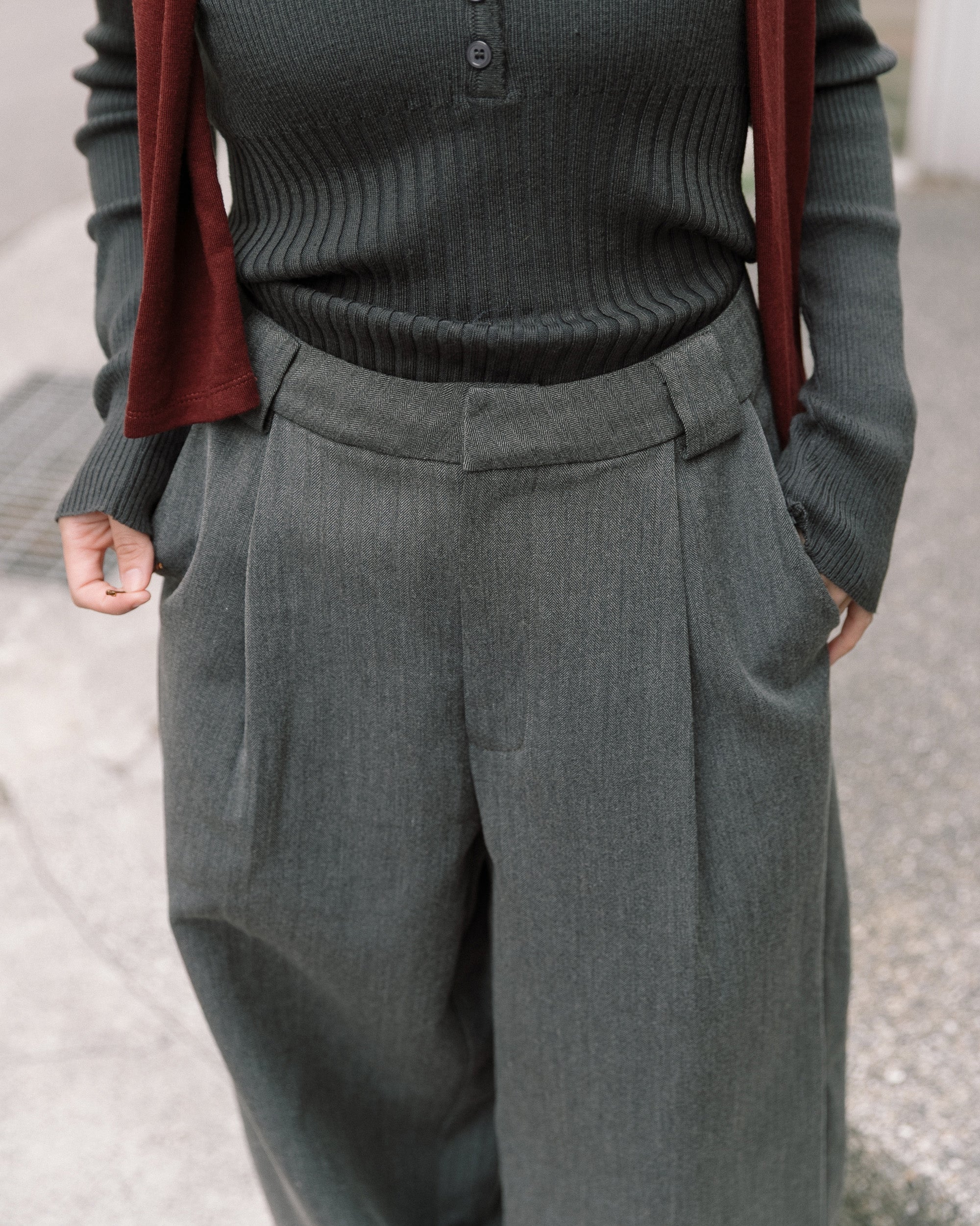 寬褲耳打褶西裝長褲