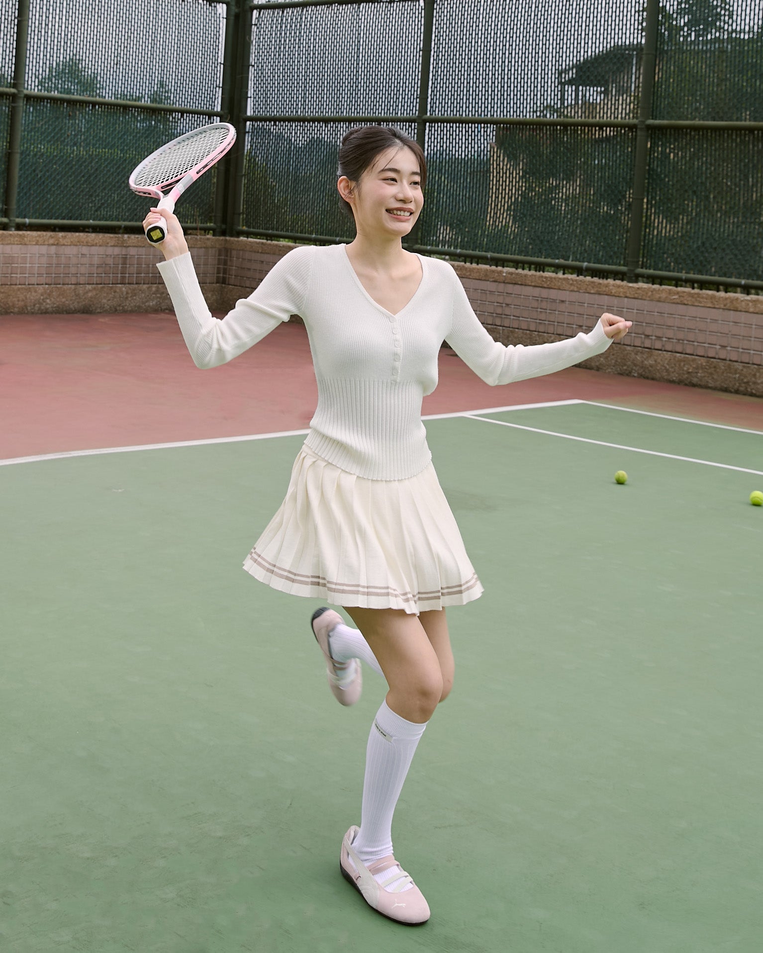 V領針織長袖上衣