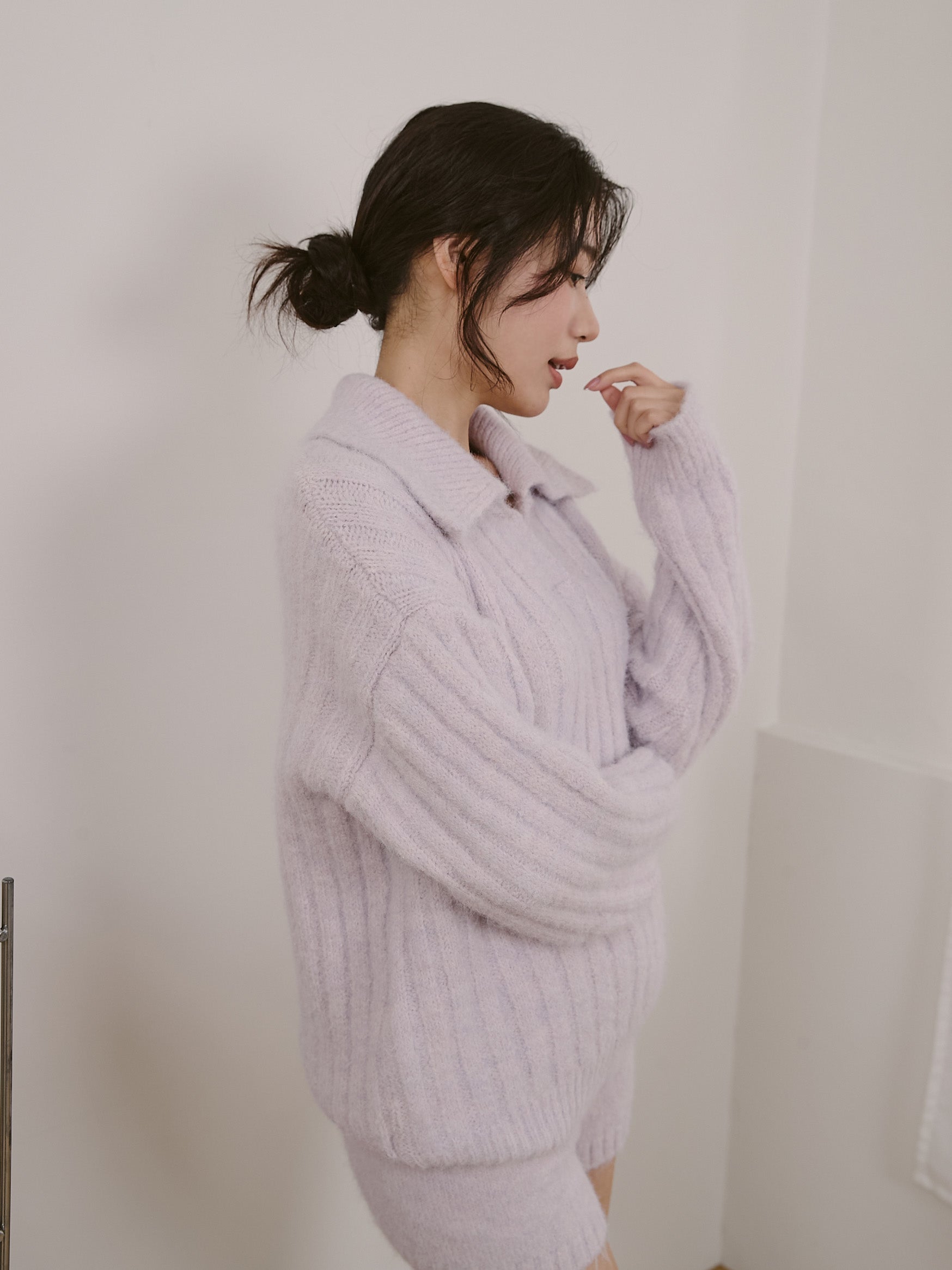 坑條翻領針織上衣