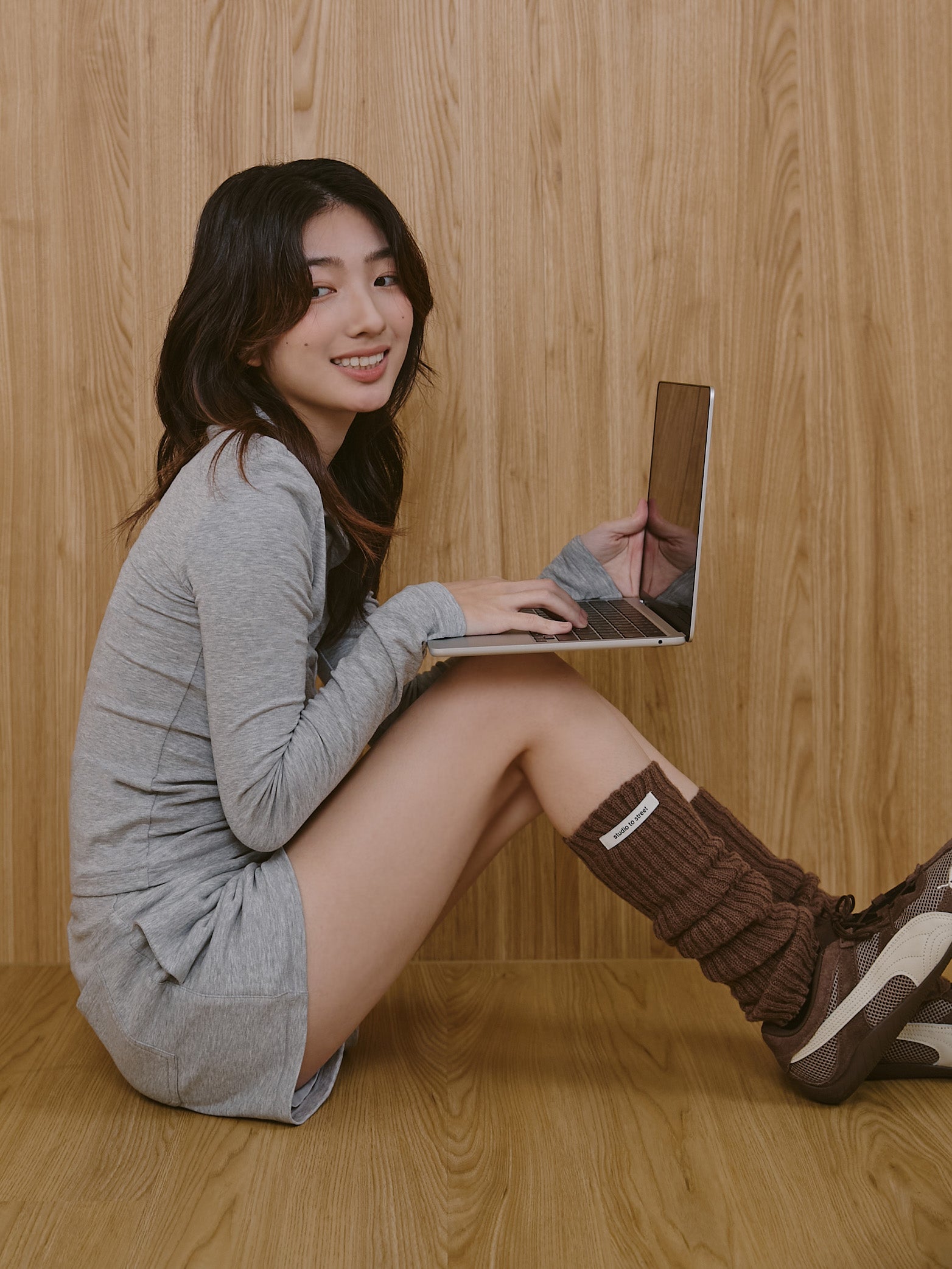 親膚內磨毛運動短褲