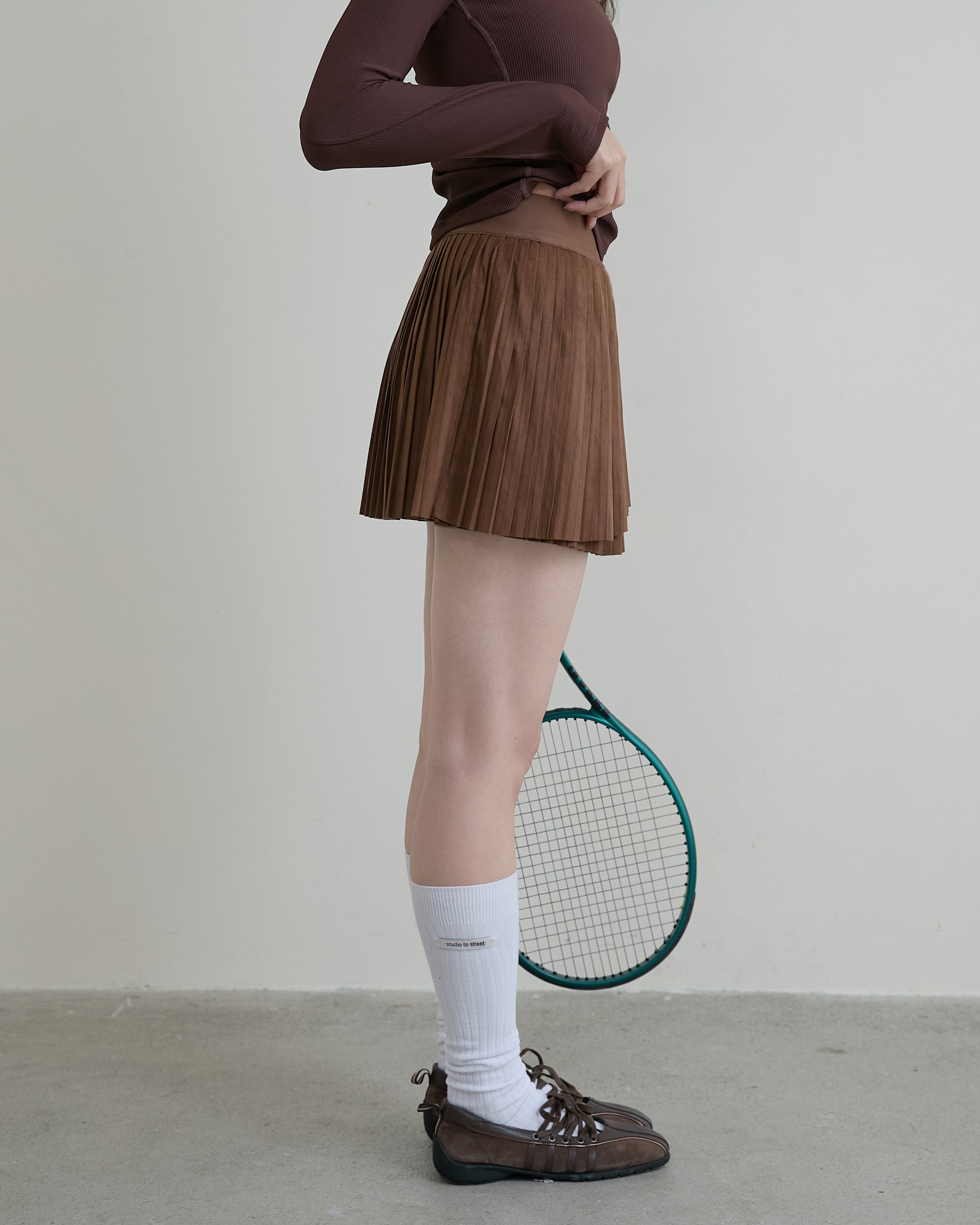 麂皮百褶裙(附網球褲)